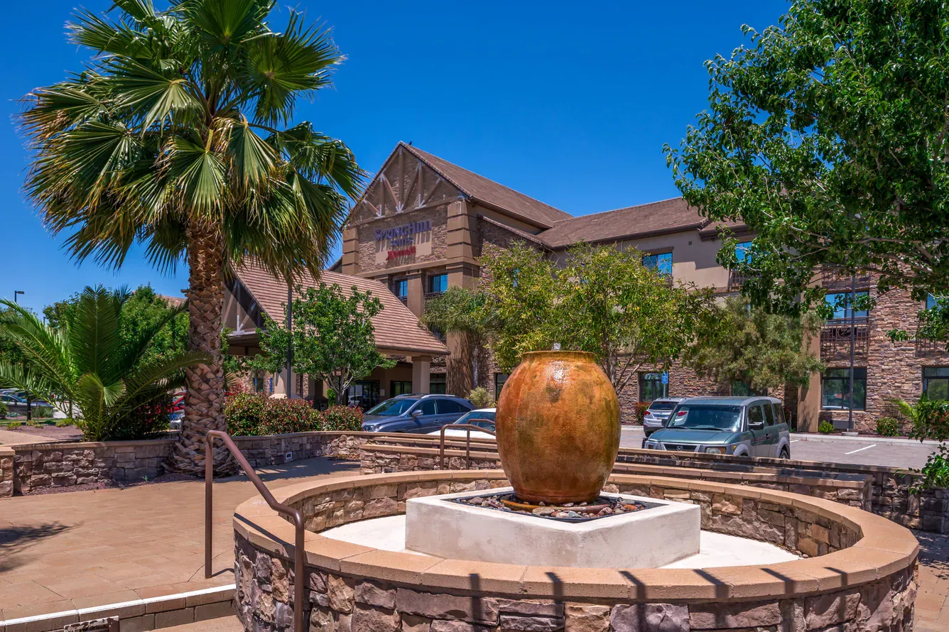 Exterior view of SpringHill Suites