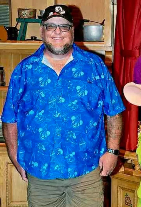 Aaron before ESG Stomach Tightening