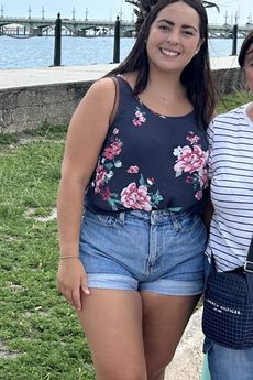 Angelica lost 30 lbs — before